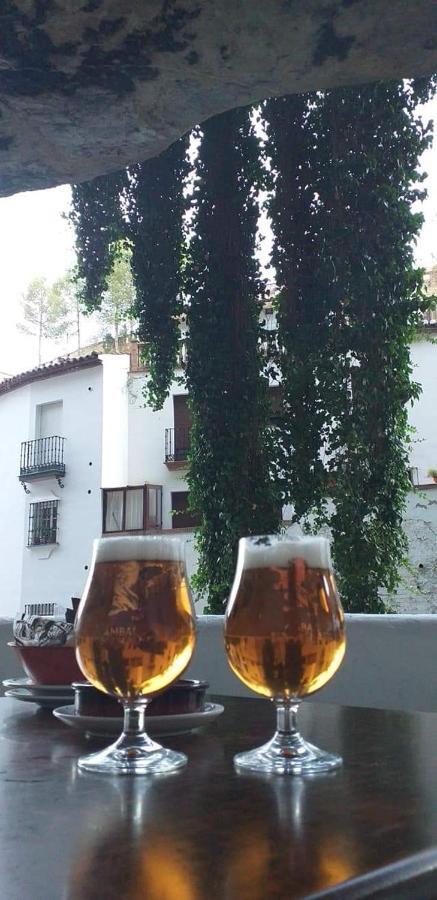 La Casa Del Rio Leilighet Setenil De Las Bodegas Eksteriør bilde