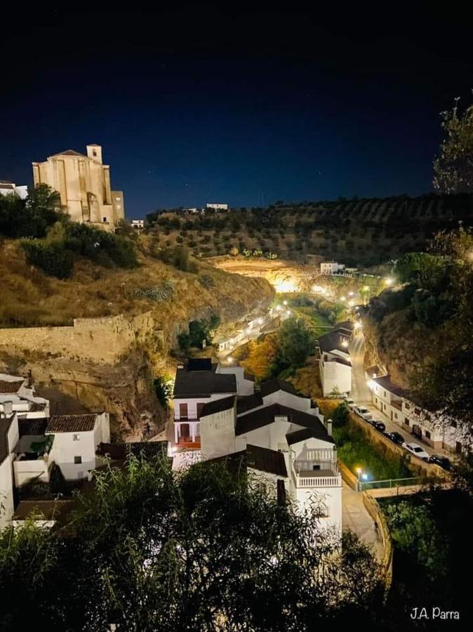 La Casa Del Rio Leilighet Setenil De Las Bodegas Eksteriør bilde