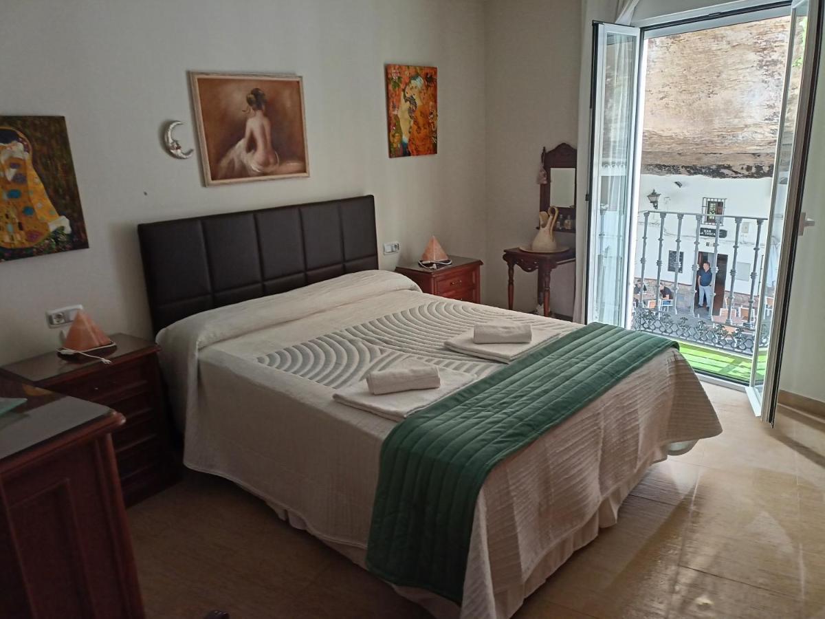 La Casa Del Rio Leilighet Setenil De Las Bodegas Eksteriør bilde