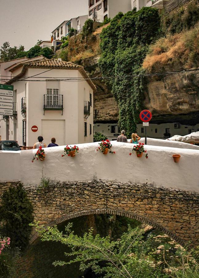 La Casa Del Rio Leilighet Setenil De Las Bodegas Eksteriør bilde